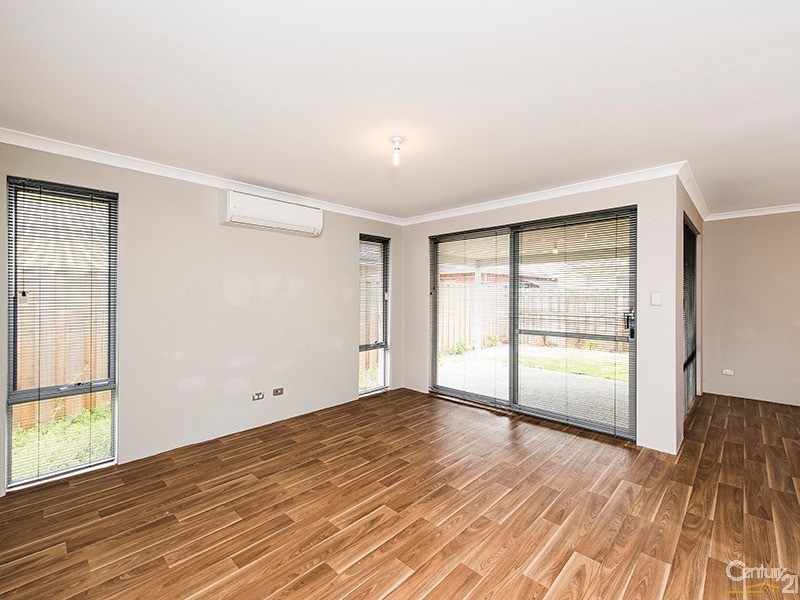 12 O’Halloran Street, Ellenbrook WA 6069