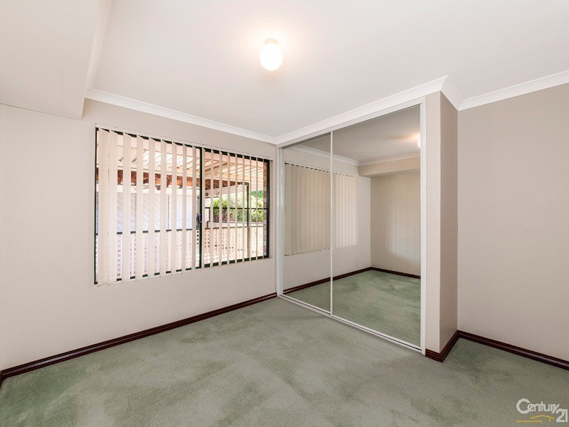 21 Sunray Circle, Ellenbrook WA 6069