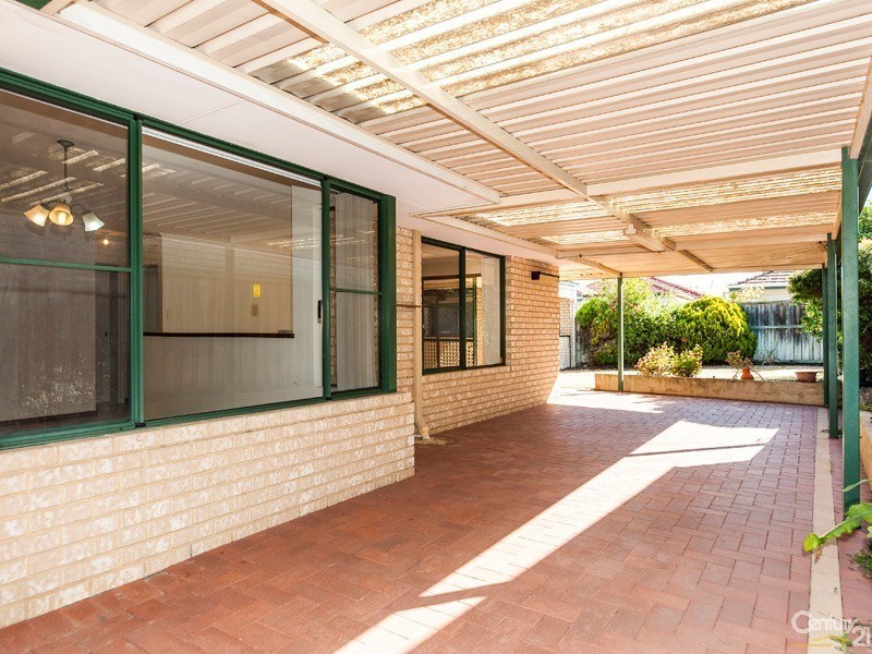 21 Sunray Circle, Ellenbrook WA 6069