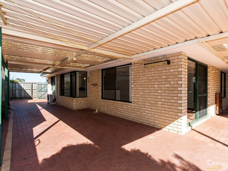 21 Sunray Circle, Ellenbrook WA 6069