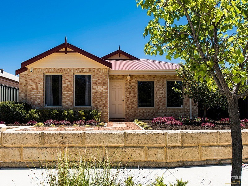 7 Tullawood Drive, Aveley WA 6069