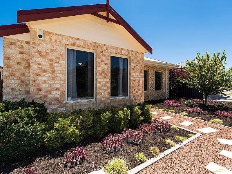 7 Tullawood Drive, Aveley WA 6069