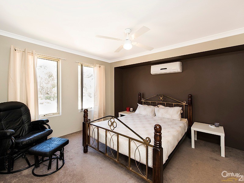 7 Tullawood Drive, Aveley WA 6069