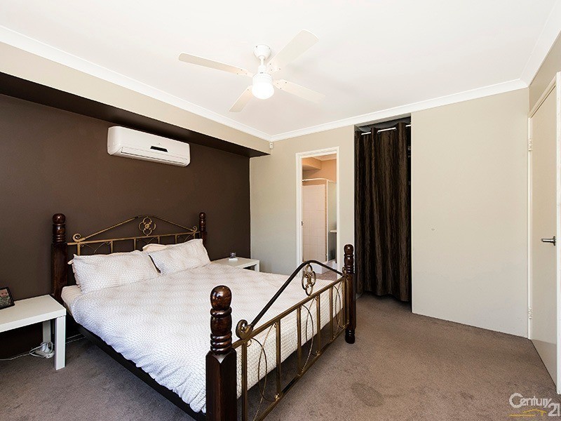 7 Tullawood Drive, Aveley WA 6069