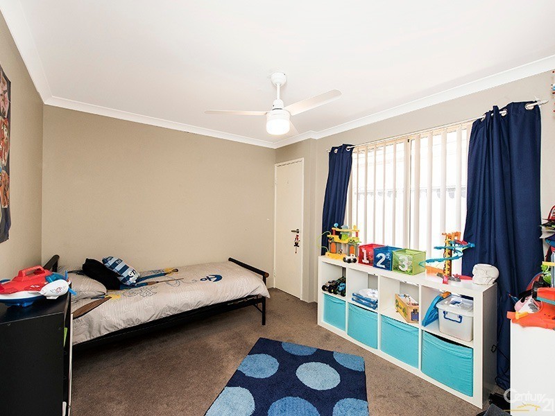 7 Tullawood Drive, Aveley WA 6069