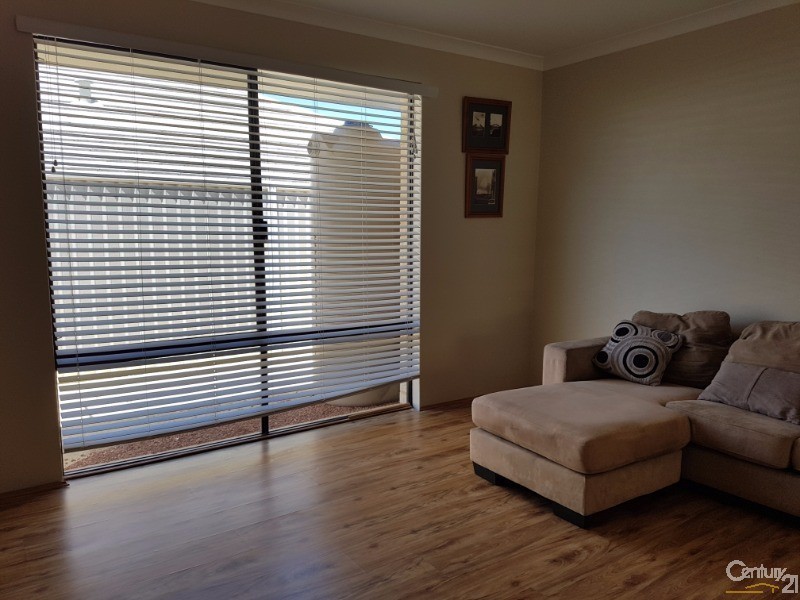 42 Shipmaster Avenue, Alkimos WA 6038