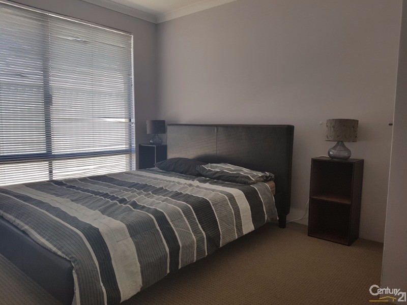 42 Shipmaster Avenue, Alkimos WA 6038