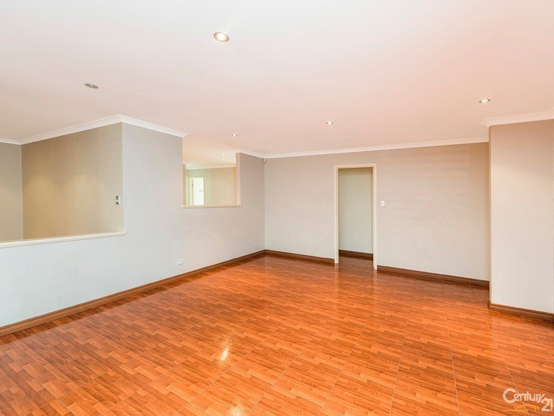 16 Oakhill Heights, Ellenbrook WA 6069