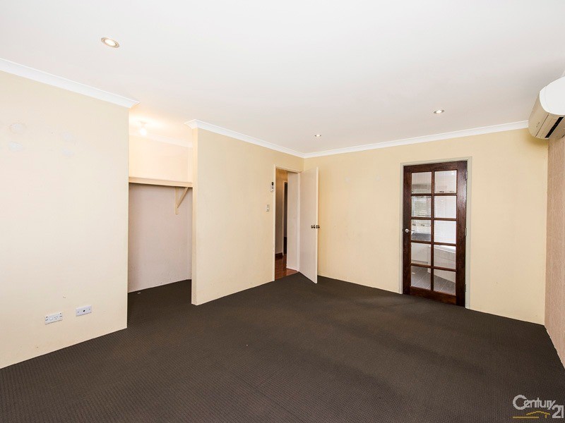 16 Oakhill Heights, Ellenbrook WA 6069