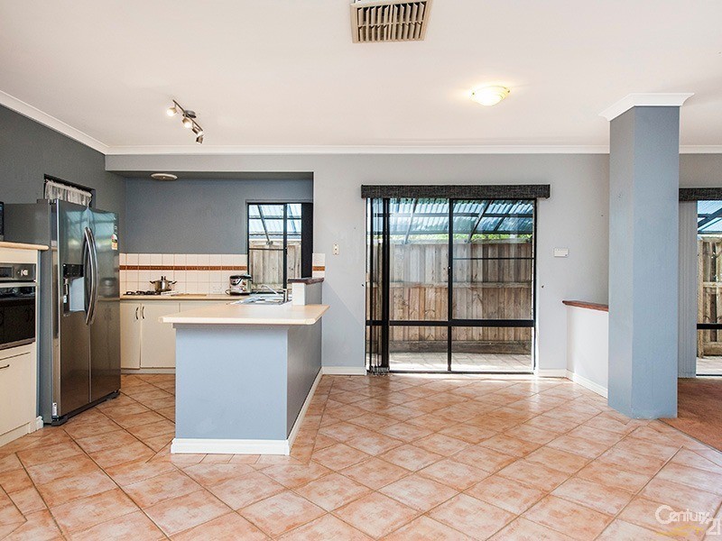 68 Ponte Vecchio Blvd, Ellenbrook WA 6069