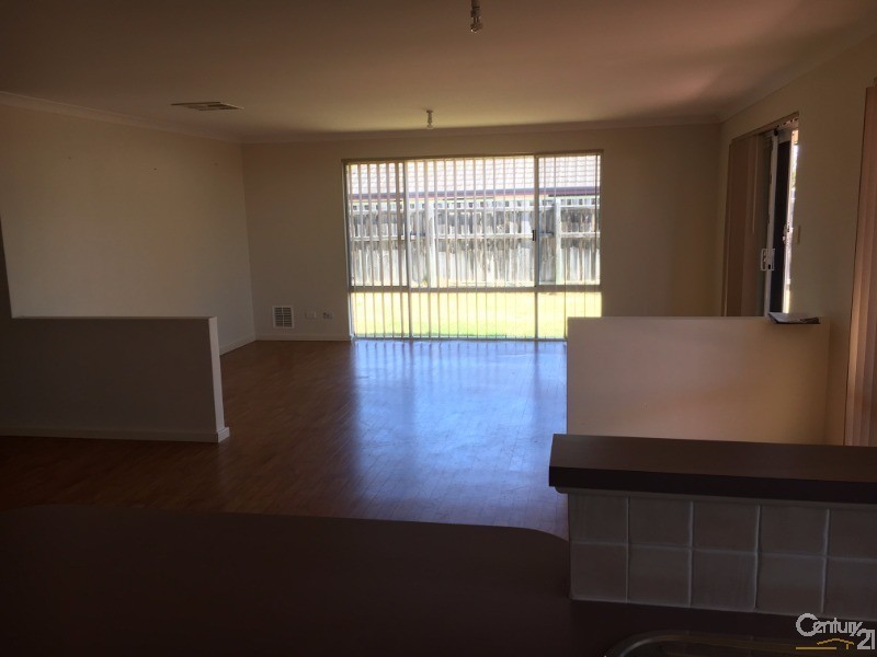 55 Rainsby Crescent, Ellenbrook WA 6069