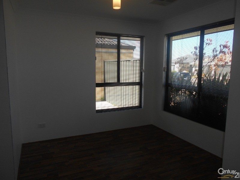 7  Fishbone Turn, Banksia Grove WA 6031