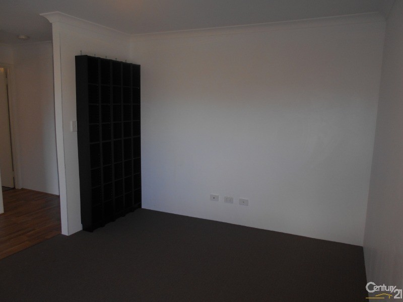 7  Fishbone Turn, Banksia Grove WA 6031