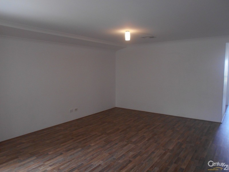 7  Fishbone Turn, Banksia Grove WA 6031