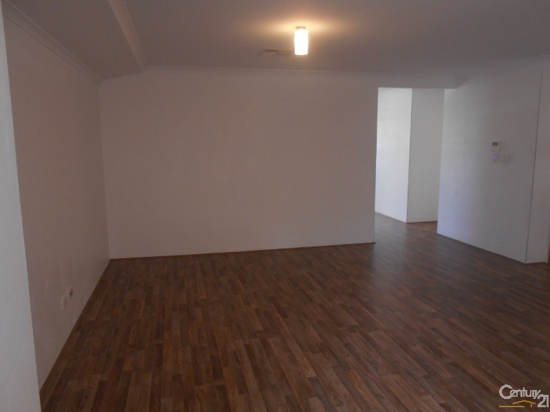 7  Fishbone Turn, Banksia Grove WA 6031