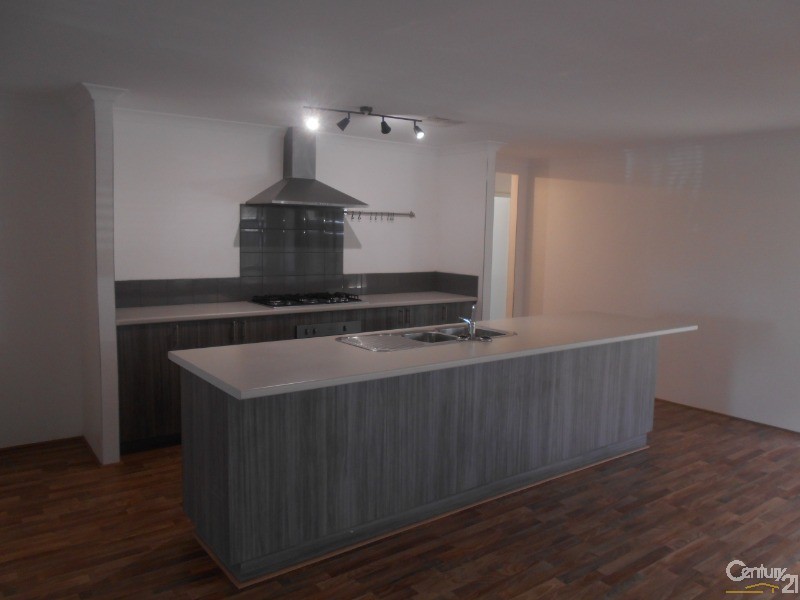 7  Fishbone Turn, Banksia Grove WA 6031