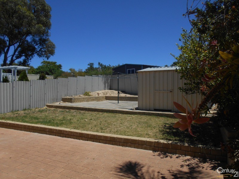 6b Ironwood Avenue, Heathridge WA 6027