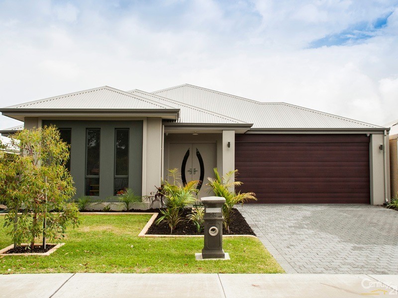 25 Lindberg Boulevard, Ellenbrook WA 6069