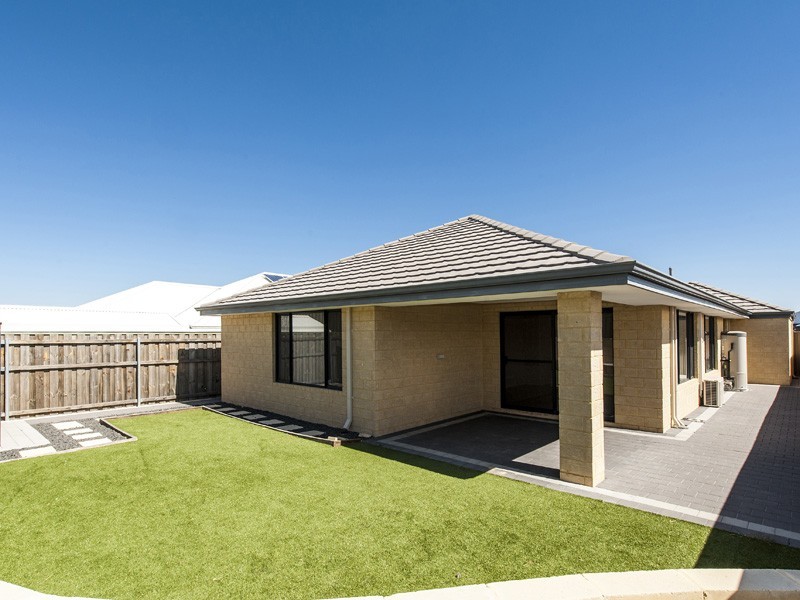 12 Interlaken Loop, Ellenbrook WA 6069
