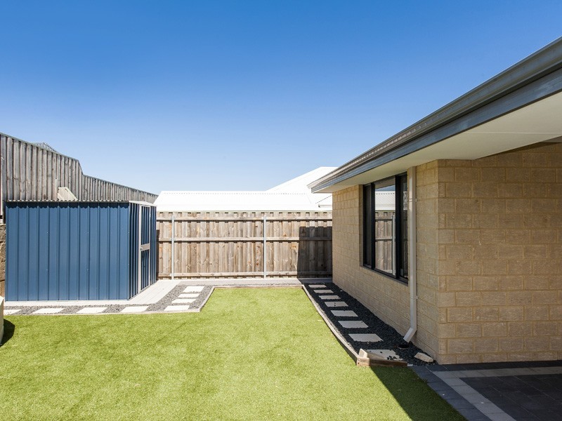 12 Interlaken Loop, Ellenbrook WA 6069