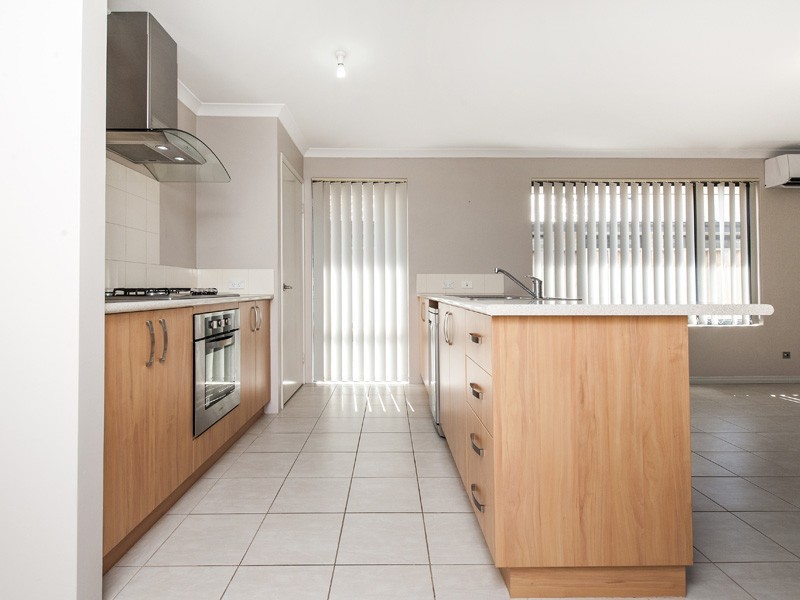 12 Interlaken Loop, Ellenbrook WA 6069