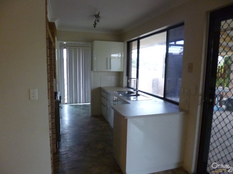 7 Isdell Place, Heathridge WA 6027