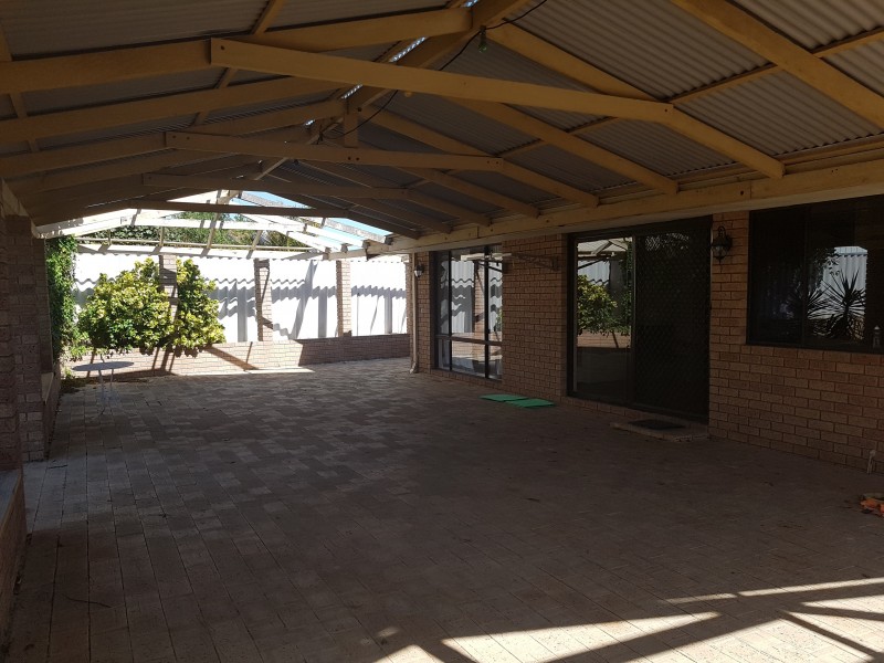 7 Isdell Place, Heathridge WA 6027