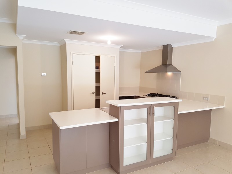 10 Kendal Turn, Alkimos WA 6038