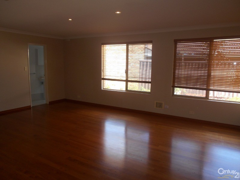 11 Bodensee Grove, Joondalup WA 6027