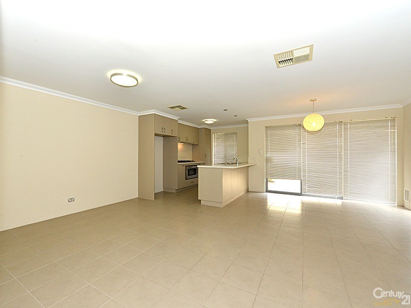 28 Wishard Circuit, Aveley WA 6069