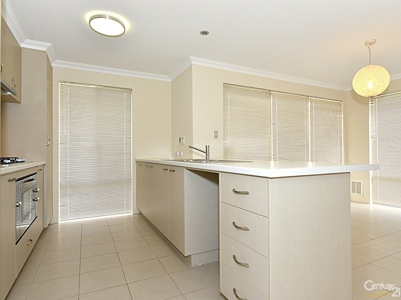 28 Wishard Circuit, Aveley WA 6069