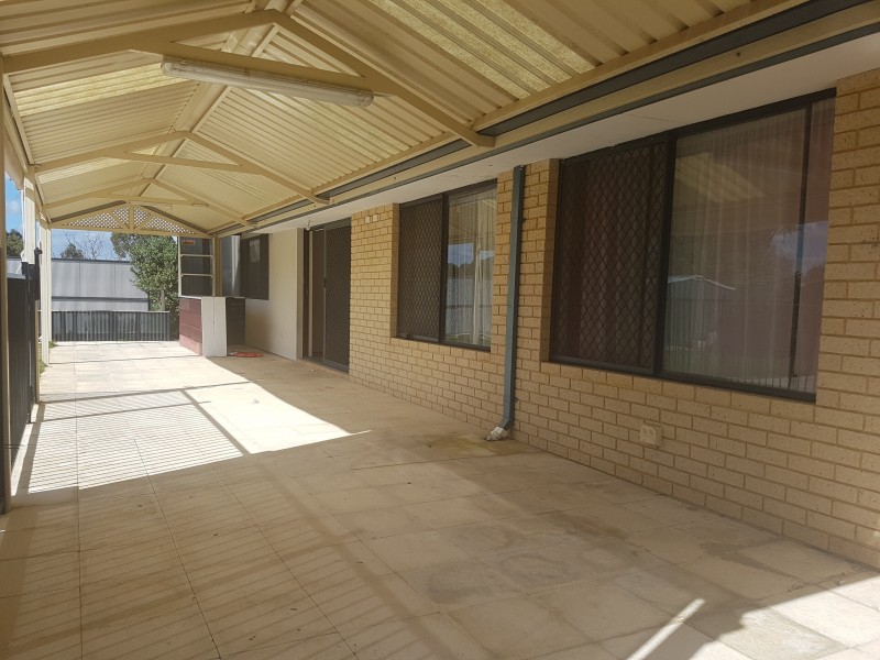 2 Messara Avenue, Henley Brook WA 6055