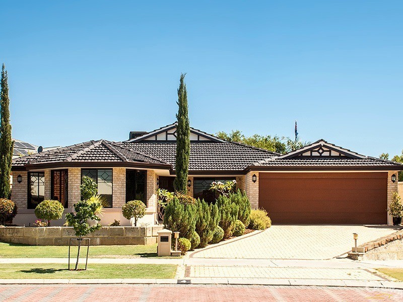 4 Glade Terrace, Ellenbrook WA 6069