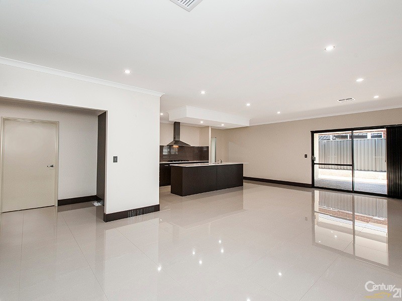 35  Windermere Boulevard, Aveley WA 6069