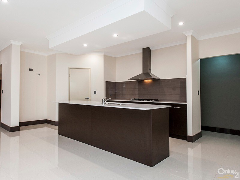 35  Windermere Boulevard, Aveley WA 6069