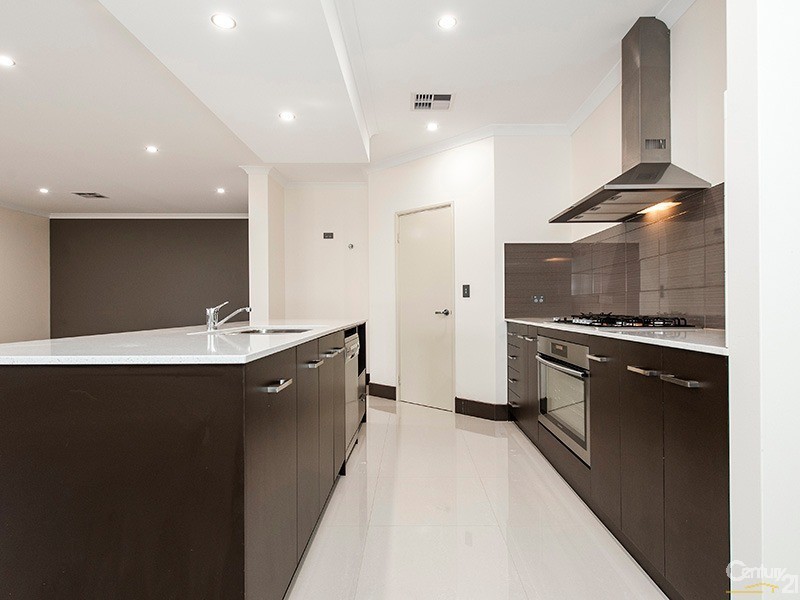 35  Windermere Boulevard, Aveley WA 6069