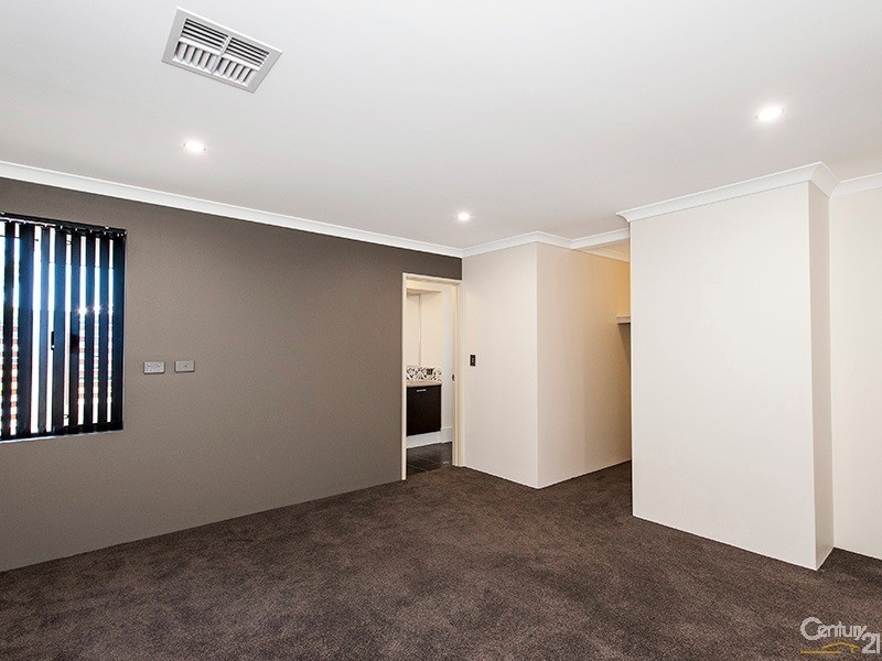 35  Windermere Boulevard, Aveley WA 6069