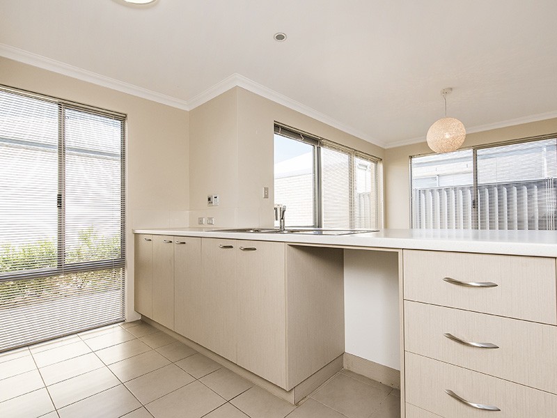28 Wishard Circuit, Aveley WA 6069