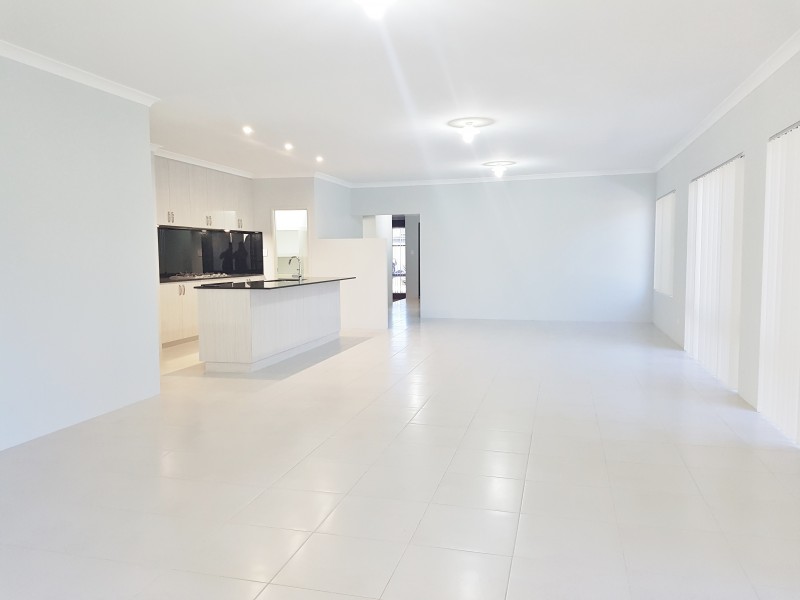 40 Ballebofey Loop, Bullsbrook WA 6084