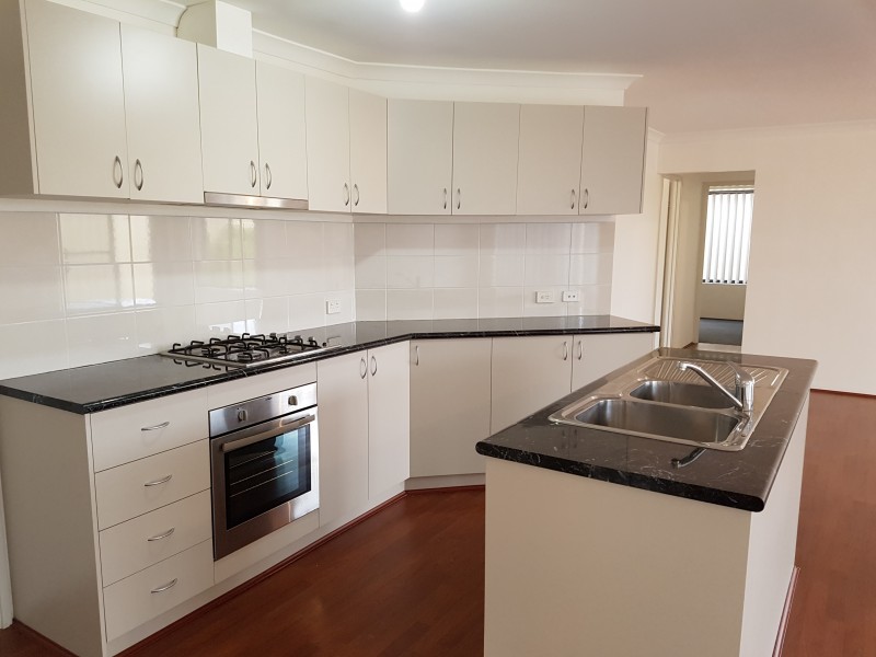 3 Smeaton Lane, Carramar WA 6031