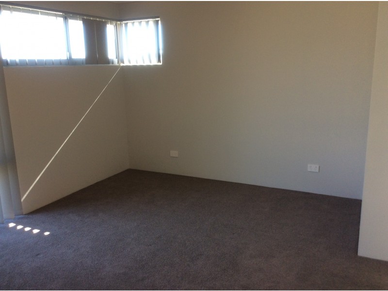 42 Balleybofey Loop, Bullsbrook WA 6084