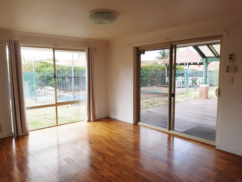 4 Baumea Way, Ellenbrook WA 6069