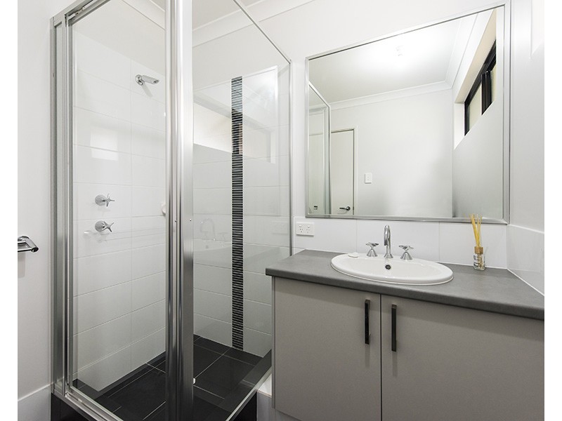 1/34 Janselling Avenue, Ellenbrook WA 6069