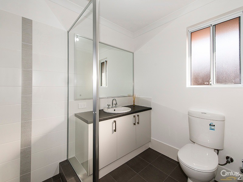 2/34 Janselling Avenue, Ellenbrook WA 6069