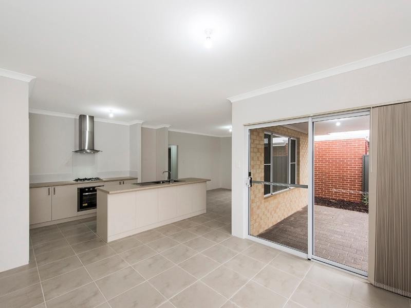 6/34 Janselling Avenue, Ellenbrook WA 6069