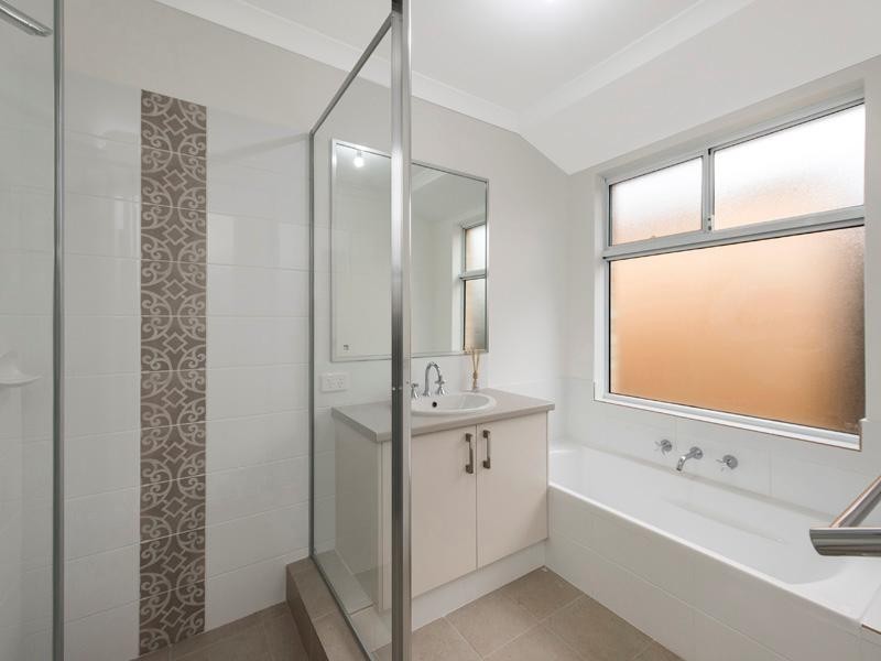 6/34 Janselling Avenue, Ellenbrook WA 6069