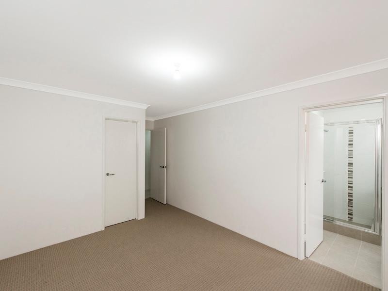 6/34 Janselling Avenue, Ellenbrook WA 6069