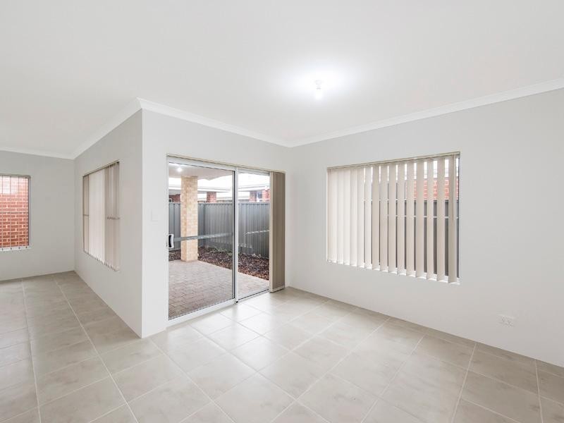 6/34 Janselling Avenue, Ellenbrook WA 6069