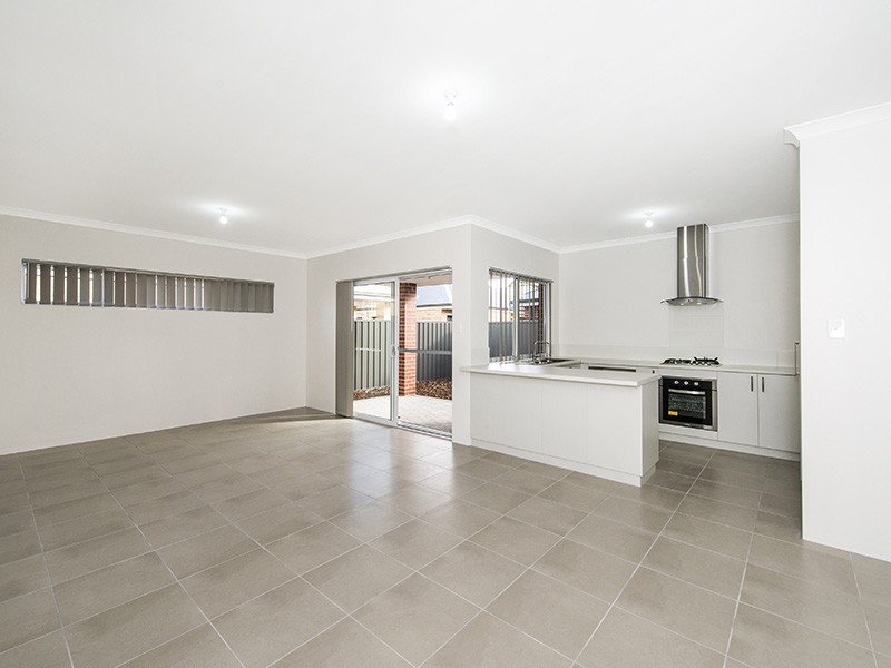 7/34 Janselling Avenue, Ellenbrook WA 6069