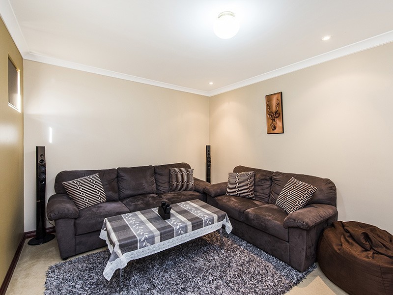 1 Girramay Road, Banksia Grove WA 6031